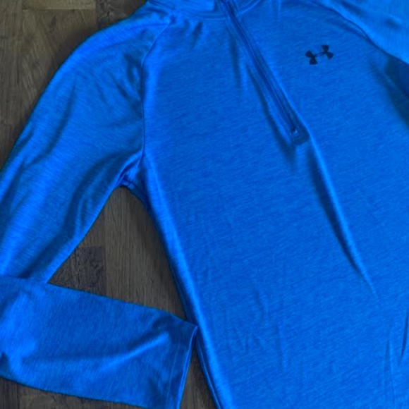 UA Tech ½ Zip Long Sleeve - Picture 4 of 12
